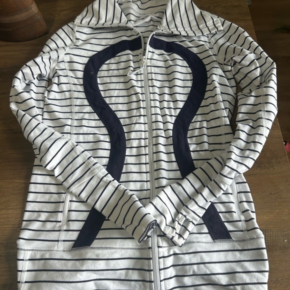 lululemon athletica Striped White and Navy Sweater - Picture 3 of 5